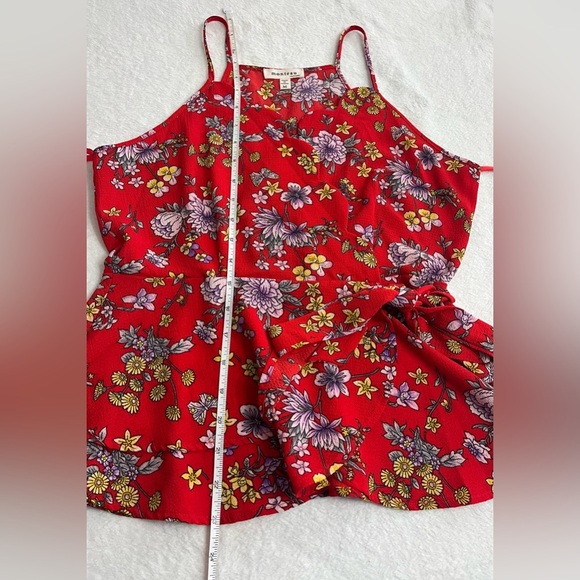 Monteau Los Angeles Top Blouse Womens Size Medium Red Floral Sleeveless - Picture 6 of 7